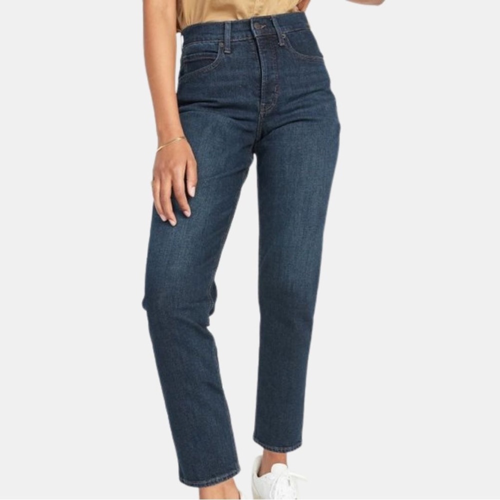 Old Navy Curvy Extra High-Waisted Straight Jeans